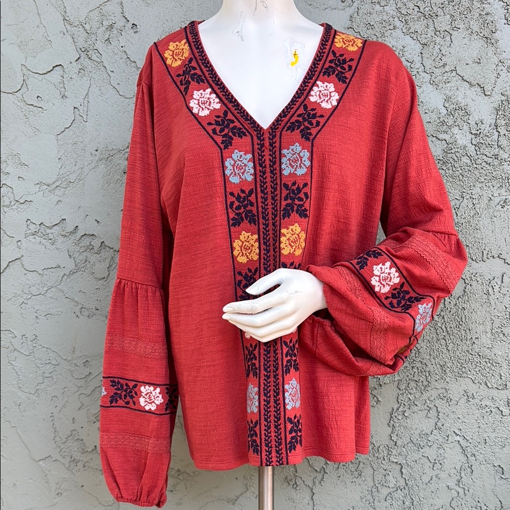 Red Long Sleeve Graphic Blouse with Relaxed Fit